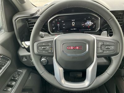 2026 GMC Sierra 1500 — photo 10 view