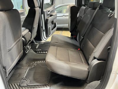 2022 Chevrolet Silverado 1500 — photo 12 view