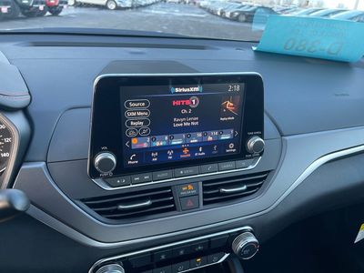 2025 Nissan Altima — photo 13 view