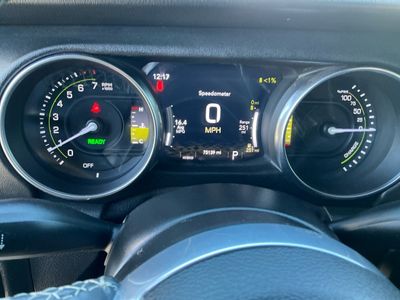 2021 Jeep Wrangler 4xe Unlimited - Photo 10