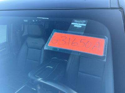 2023 GMC Yukon XL — photo 12 view
