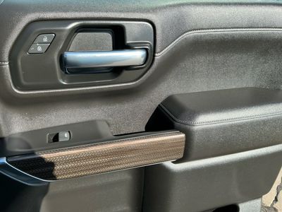 2020 Chevrolet Silverado 1500 — photo 15 view