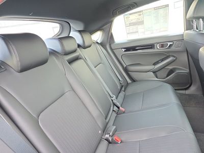 2025 Honda Civic Hatchback Hybrid - Photo 6