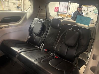 2024 Chrysler Pacifica - Photo 13