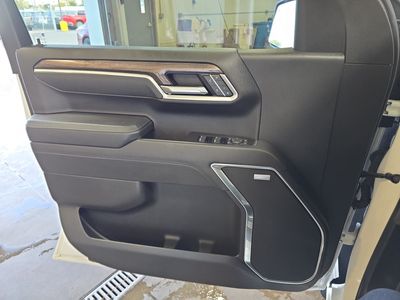 2025 Chevrolet Silverado 1500 - Photo 12
