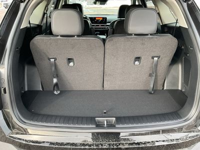 2025 Kia Sorento — photo 9 view