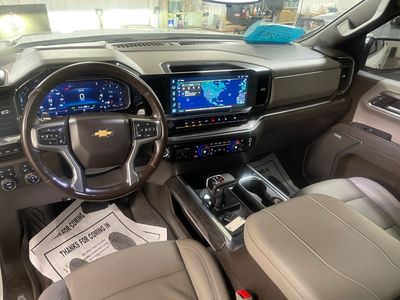 2025 Chevrolet Silverado 1500 - Photo 10
