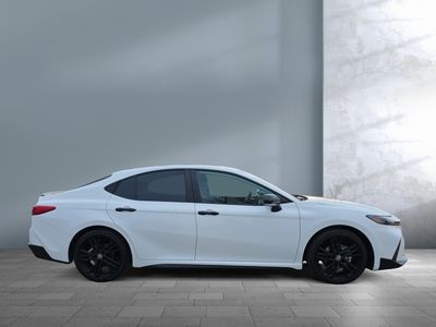 2026 Toyota Camry — photo 7 view