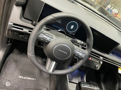 2026 Hyundai Tucson Hybrid — photo 13 view
