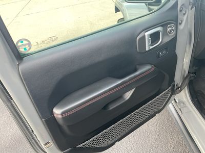 2019 Jeep Wrangler Unlimited — photo 8 view