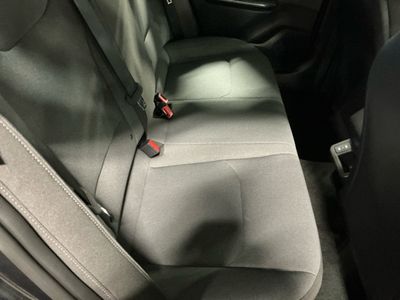 2025 Kia K4 — photo 11 view