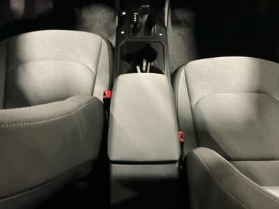 2025 Kia K4 — photo 13 view