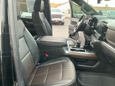2025 Chevrolet Silverado 1500 — photo 14 view