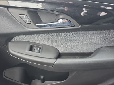 2025 Chevrolet Trailblazer — photo 11 view