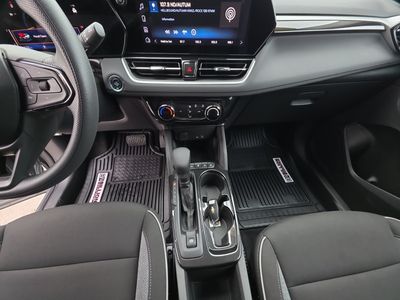 2025 Chevrolet Trailblazer — photo 15 view