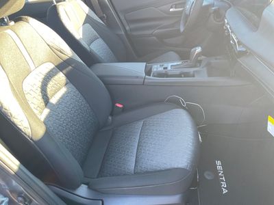 2026 Nissan Sentra — photo 12 view