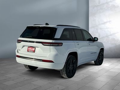 2026 Jeep Grand Cherokee - Photo 5