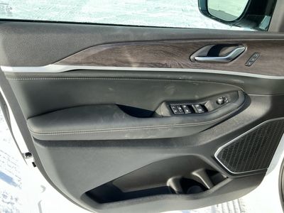 2026 Jeep Grand Cherokee - Photo 9