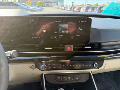 2026 Kia Carnival — photo 7 view