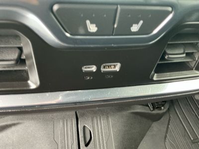 2024 GMC Sierra 1500 — photo 10 view