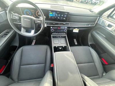 2025 Hyundai Santa Fe - Photo 12