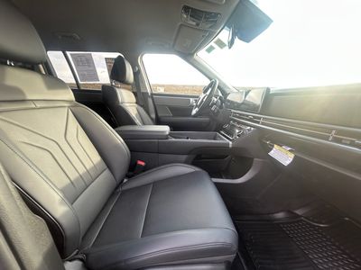 2025 Hyundai Santa Fe - Photo 8