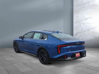 2025 Kia K4 - Photo 2