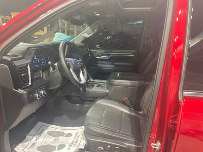 2024 GMC Sierra 2500HD — photo 12 view
