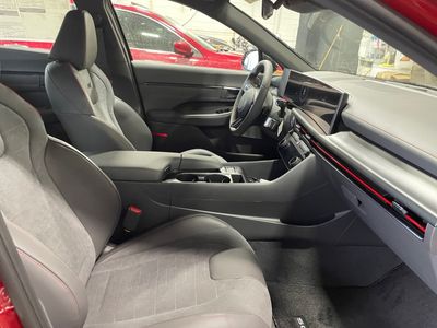 2025 Hyundai Sonata — photo 11 view