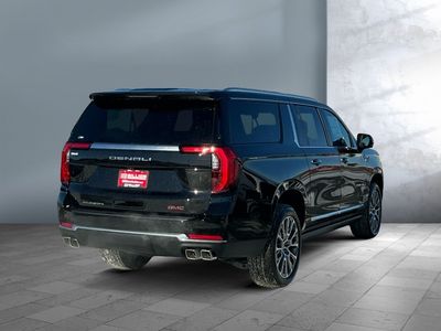 2026 GMC Yukon XL — side profile view
