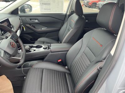 2026 Nissan Rogue — photo 15 view