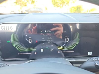 2026 Kia Sportage Hybrid - Photo 6