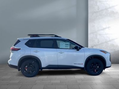 2026 Nissan Rogue - Photo 4