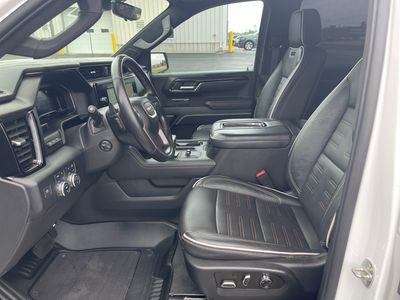 2022 GMC Sierra 1500 — photo 10 view