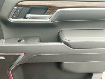 2026 GMC Sierra 1500 — photo 13 view
