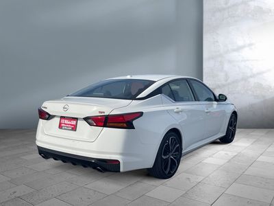 2023 Nissan Altima — side profile view