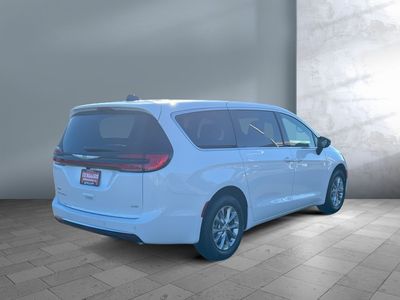 2026 Chrysler Pacifica — rear three-quarter view