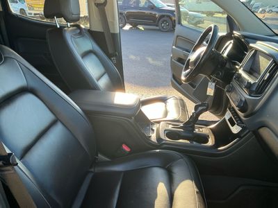 2022 Chevrolet Colorado — photo 14 view
