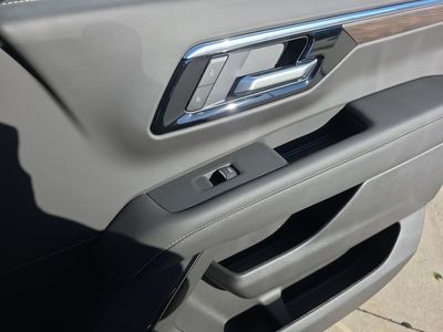 2026 Chevrolet Tahoe - Photo 14