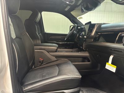 2025 Ram 2500 - Photo 8