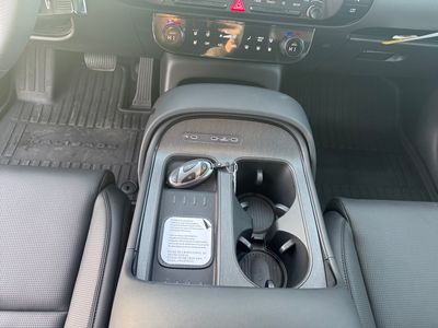2026 Hyundai Palisade — engine compartment view