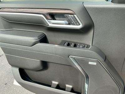 2026 GMC Sierra 1500 — photo 11 view
