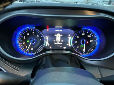 2026 Chrysler Pacifica — photo 10 view