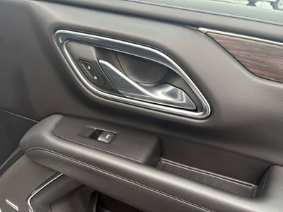 2024 Chevrolet Tahoe — photo 9 view