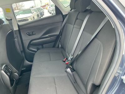 2025 Hyundai Kona — photo 12 view