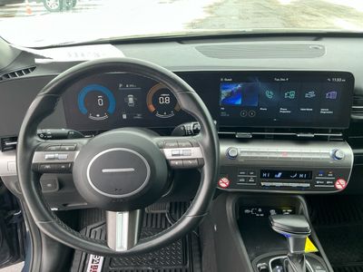 2025 Hyundai Kona — photo 14 view