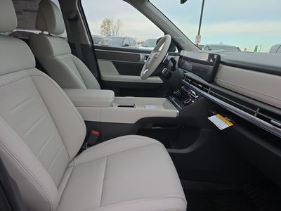 2026 Hyundai Santa Fe - Photo 12