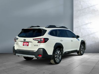 2023 Subaru Outback - Photo 5