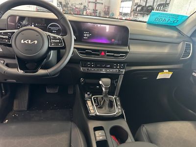2026 Kia Seltos - Photo 8