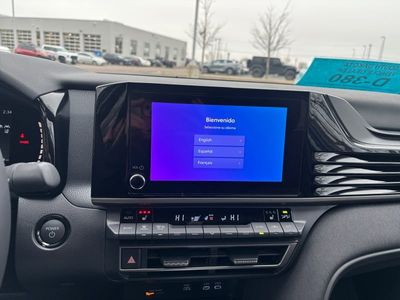 2026 Toyota Camry - Photo 8
